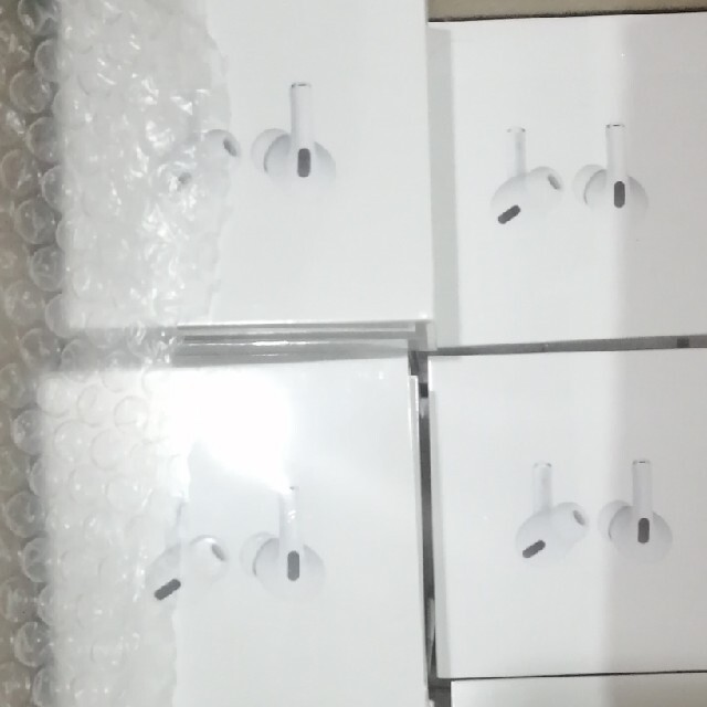 Apple airpodspro 4台セットです。