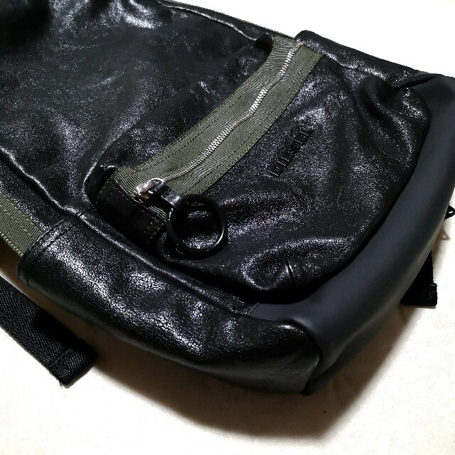 DIESEL(ディーゼル)のDIESEL ディーゼル☆ESTE ヴィンテージ加工レザーバックパックリュック黒 メンズのバッグ(バッグパック/リュック)の商品写真