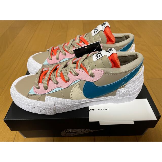 sacai - KAWS × sacai × Nike Blazer Low 