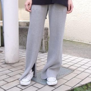 フィーニー(PHEENY)のPHEENY フィーニー waffle slit pants ワッフル パンツ(カジュアルパンツ)