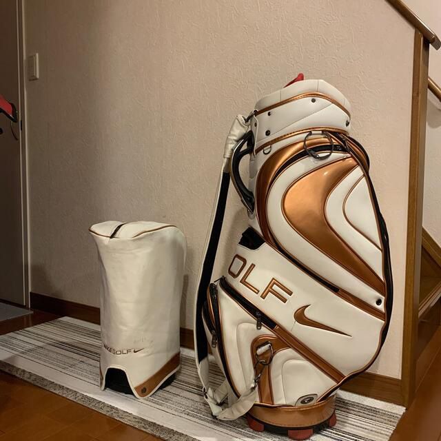 NIKE(ナイキ)のDub  Step様専用❗️ど迫力の3点式豪華キャディバッグ NIKE GOLF スポーツ/アウトドアのゴルフ(バッグ)の商品写真