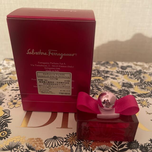 Salvatore Ferragamo(サルヴァトーレフェラガモ)のフェラガモ　香水 コスメ/美容の香水(香水(女性用))の商品写真