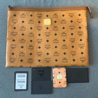 エムシーエム(MCM)のMCM 美品　クラッチバッグ　バッグ　ユニセックス　エムシーエム(セカンドバッグ/クラッチバッグ)