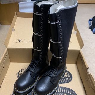 ドクターマーチン(Dr.Martens)のDr.Martens 20ホールブーツ(ブーツ)