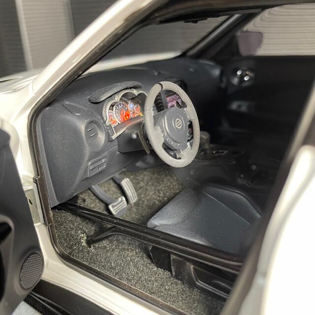 未展示品 オートアート 1/18 日産 ジューク