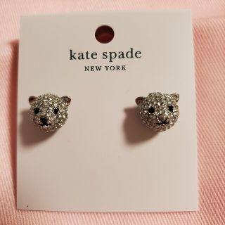 ケイトスペードニューヨーク(kate spade new york)のケイト・スペード　くまちゃんピアス(ピアス)