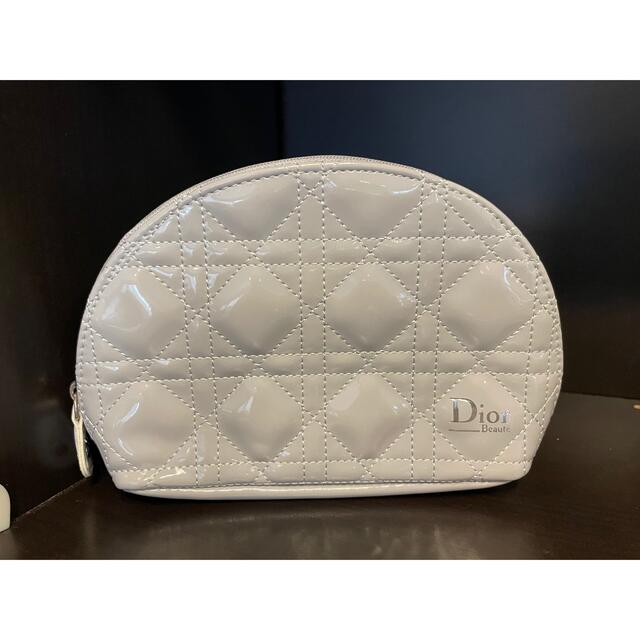 化粧ポーチ　コスメポーチ　化粧品入れ　Dior  ノベルティ　小物入れ コスメ/美容のメイク道具/ケアグッズ(メイクボックス)の商品写真