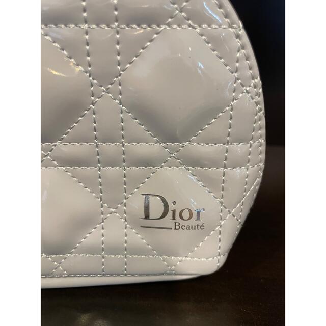 化粧ポーチ　コスメポーチ　化粧品入れ　Dior  ノベルティ　小物入れ コスメ/美容のメイク道具/ケアグッズ(メイクボックス)の商品写真