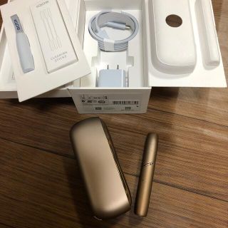 アイコス(IQOS)のIQOS3DUO ゴールド(タバコグッズ)