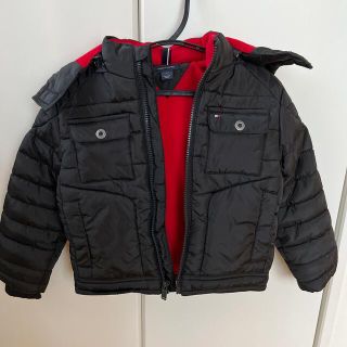 トミーヒルフィガー(TOMMY HILFIGER)のTommy 男の子　4歳　ダウン　アウター(ジャケット/上着)