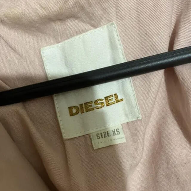 DIESEL(ディーゼル)のMA-1 ブルゾンDIESEL革ジャンピンク レディースのジャケット/アウター(ライダースジャケット)の商品写真