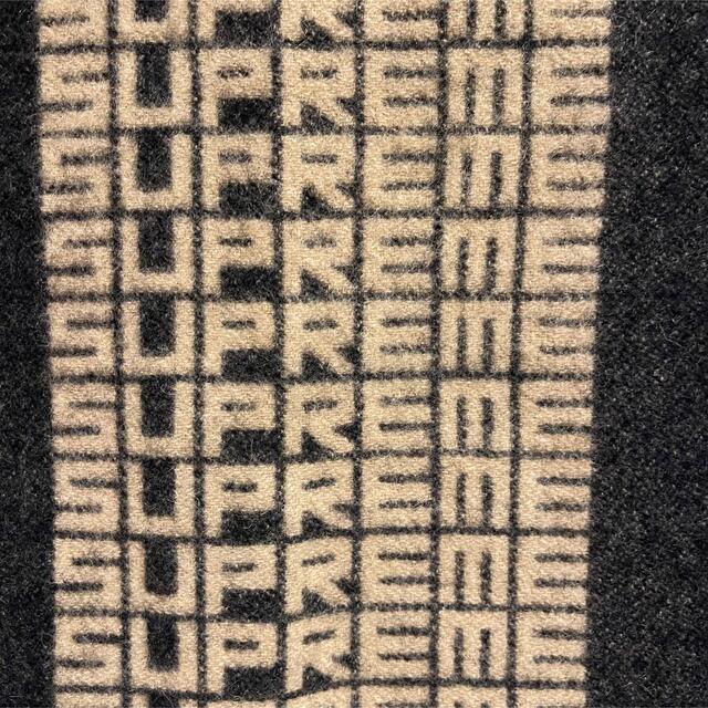 Supreme Logo Repeat Scarf Black / Tan