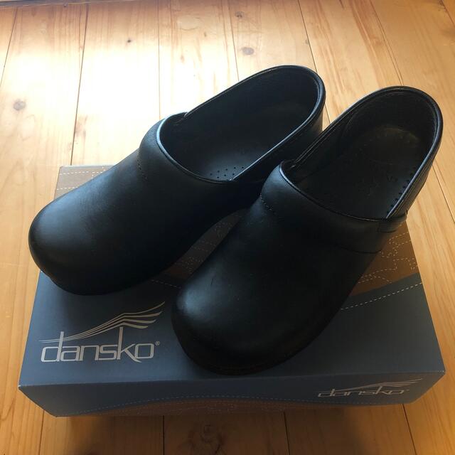 dansko(ダンスコ)のダンスコ　プロフェッショナル　黒　革靴 レディースの靴/シューズ(ローファー/革靴)の商品写真