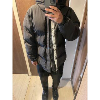 ルーカ(RVCA)のrvca ダウン　Mサイズ(ダウンジャケット)