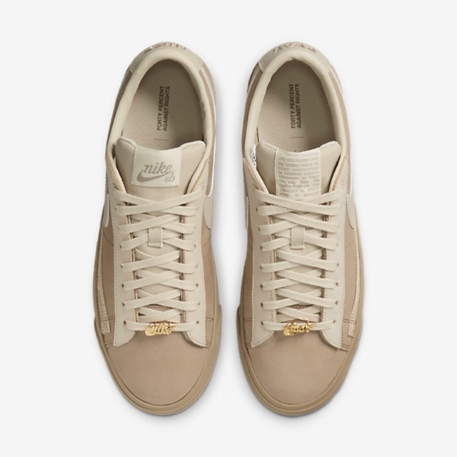 NIKE(ナイキ)の FPAR × Nike SB Blazer Low "Beige"  メンズの靴/シューズ(スニーカー)の商品写真