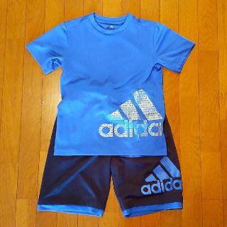 アディダス(adidas)のアディダス トレーニングウェア   上150cm 下160cm(Tシャツ/カットソー)