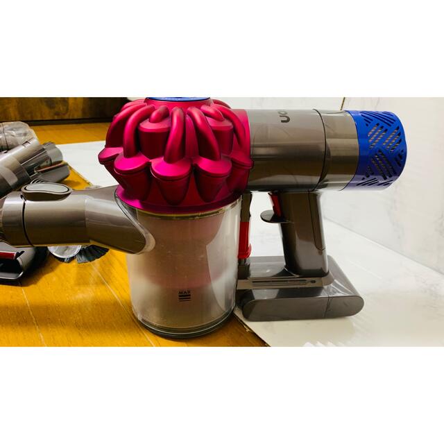 Dyson(ダイソン)のダイソン　コードレス掃除機 スマホ/家電/カメラの生活家電(掃除機)の商品写真