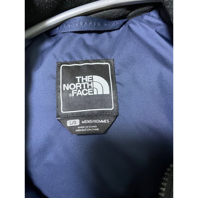 THE NORTH FACE(ザノースフェイス)のノースフェイス 星柄 星条旗 ヌプシ ダウンジャケット dark blue L メンズのジャケット/アウター(ダウンジャケット)の商品写真