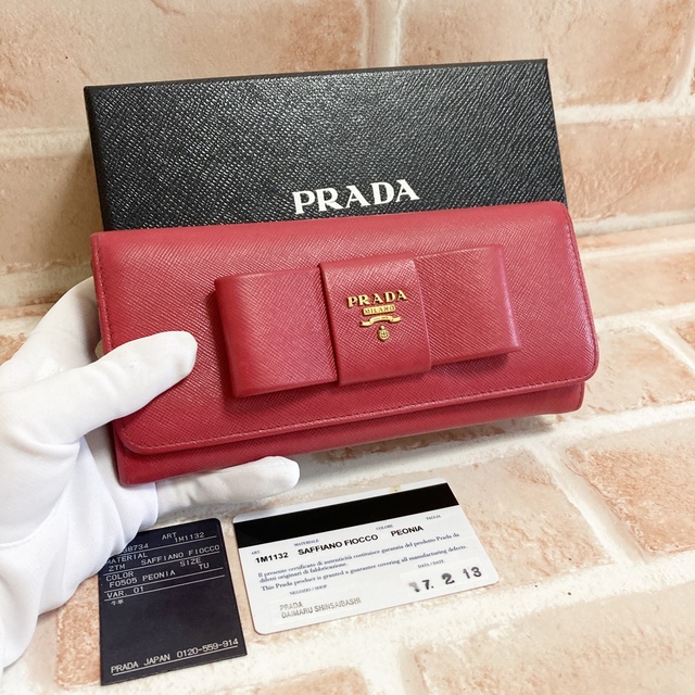 新品本物 ピンク 長財布 リボン サフィアーノ PRADA プラダ 極美品 