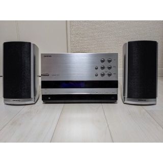 ONKYO オンキョー　CR-T2 CD コンポ