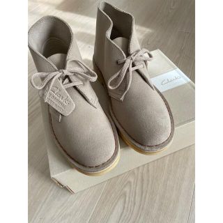 クラークス(Clarks)の【ほぼ新品】clarks デザートブーツ　23cm(ブーツ)