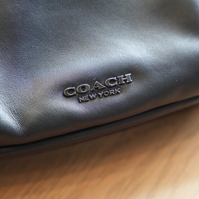 coach レザーボディーバッグ