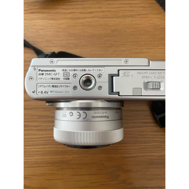 Panasonic(パナソニック)のPanasonic LUMIX G DMC-GF7W レンズ2個、SDカード付き スマホ/家電/カメラのカメラ(デジタル一眼)の商品写真