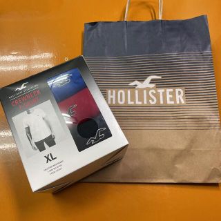 ホリスター(Hollister)のHOLLISTERクールネックTシャツ3pセツト箱付き(Tシャツ/カットソー(半袖/袖なし))