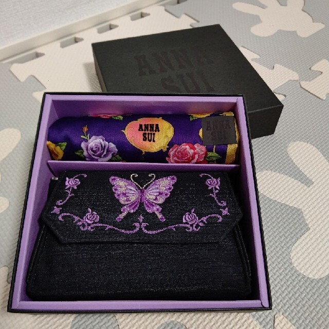 ANNA SUI - ANNA SUI ポーチ&ハンカチ セットの通販 by ちゃこ's shop ...