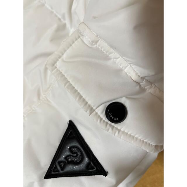 GUESS(ゲス)の試着のみ⭐️GUESS ロングダウンL ホワイト メンズのジャケット/アウター(ダウンジャケット)の商品写真