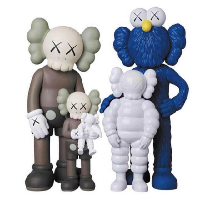 KAWS FAMILY BROWN