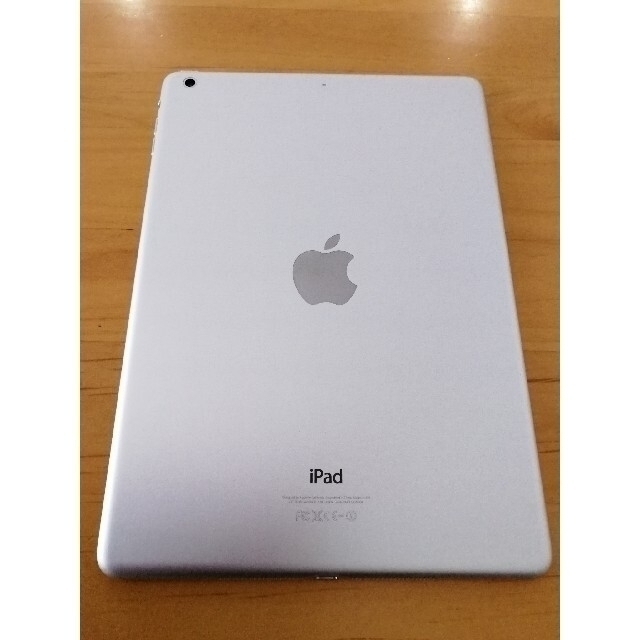 Apple(アップル)の【ジャンク品】iPad Air 第1世代 Wi-Fiモデル 16GB スマホ/家電/カメラのPC/タブレット(タブレット)の商品写真