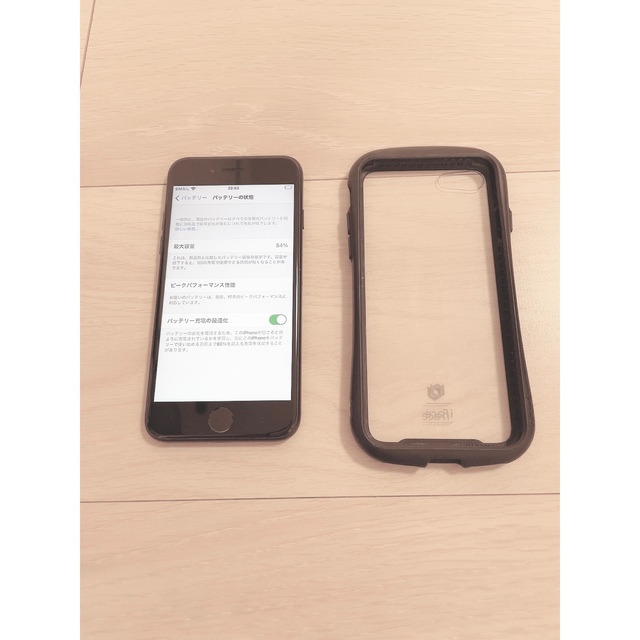 【値下げしました‼️】iPhone7 128G iFace透明ケース付き