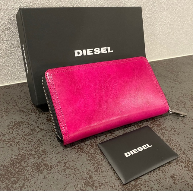 ☆おまとめ☆【新品、未使用、タグ付き】DIESEL ショルダーバッグ 長財布 7