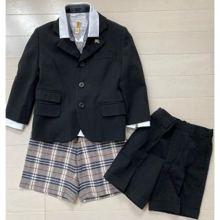 バーバリー(BURBERRY)のなーやん様専用(ドレス/フォーマル)