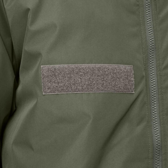 GU(ジーユー)の新品タグ付☆GU ヒートパデットボリュームブルゾン メンズのジャケット/アウター(ブルゾン)の商品写真