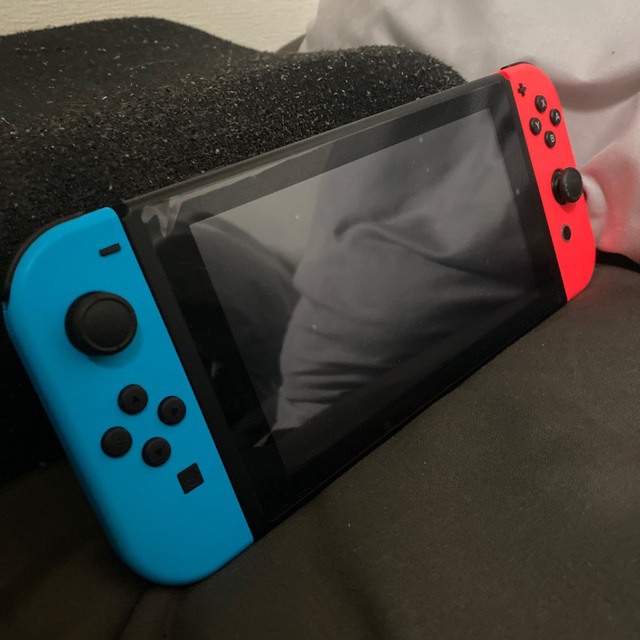 Nintendo Switch(ニンテンドースイッチ)の最終値下げ！ 任天堂 Switch本体セット  エンタメ/ホビーのゲームソフト/ゲーム機本体(家庭用ゲーム機本体)の商品写真