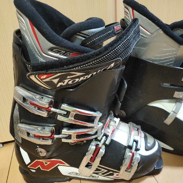 NORDICA - NORDICA ノルディカ GTS-6 スキー ブーツ 27.0 27.5の NORDICA - NORDICA ノルディカ GTS-6 スキー ブーツ 27.0 27.5の