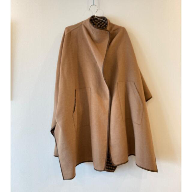 Ameri VINTAGE(アメリヴィンテージ)の【Ameri Vintage】REVERSIBLE PONCHO COAT★新品 レディースのジャケット/アウター(ポンチョ)の商品写真