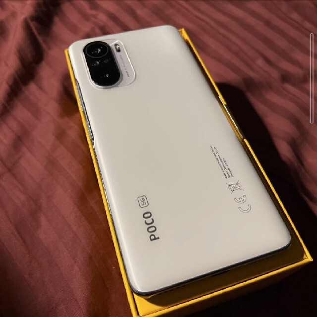 Xiaomi POCO F3 128GB ホワイトの通販 by ひろ's shop｜ラクマ