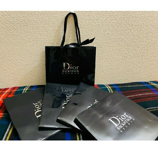 ディオール(Dior)の【Dior】ディオール紙袋ブラック5枚(１枚リボン付き)(ショップ袋)
