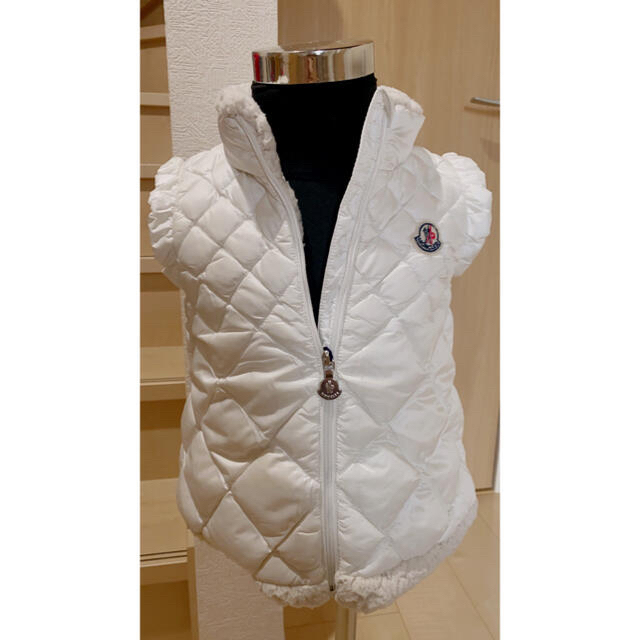 モンクレール　ダウンベスト　ホワイト　Moncler  3a  100cmキッズ服女の子用(90cm~)