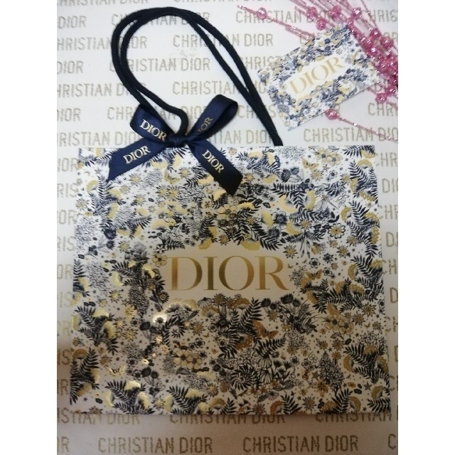 Dior ホリデーオファー#限定コフレ2021<新品未開封>ギフトショッパ―付 3
