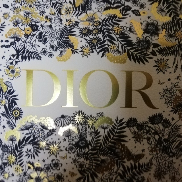 Dior ホリデーオファー#限定コフレ2021<新品未開封>ギフトショッパ―付 4