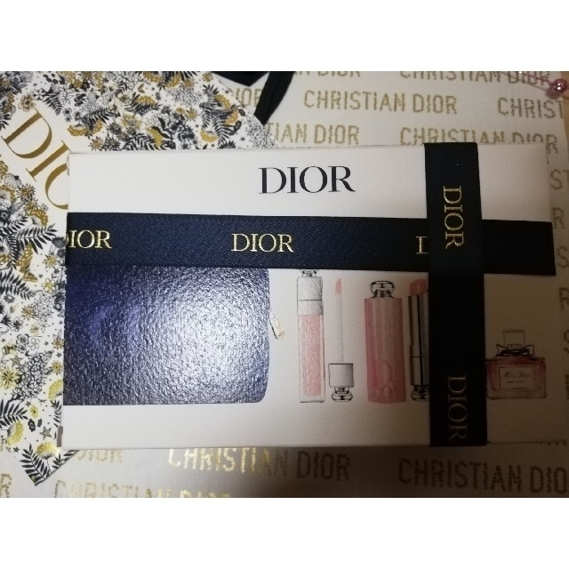 Dior ホリデーオファー#限定コフレ2021<新品未開封>ギフトショッパ―付 7