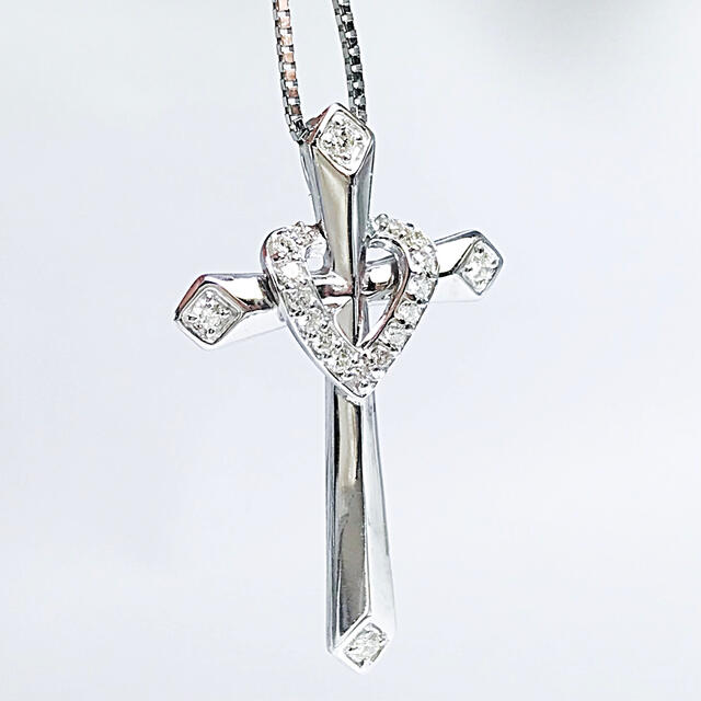 即納!最大半額! 上質天然ダイヤモンド0.28ct K18WG クロスネックレス