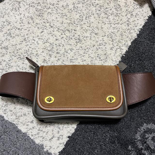 COACH - 【限定値下】coach ボディバッグの通販 by AAA's shop|コーチ