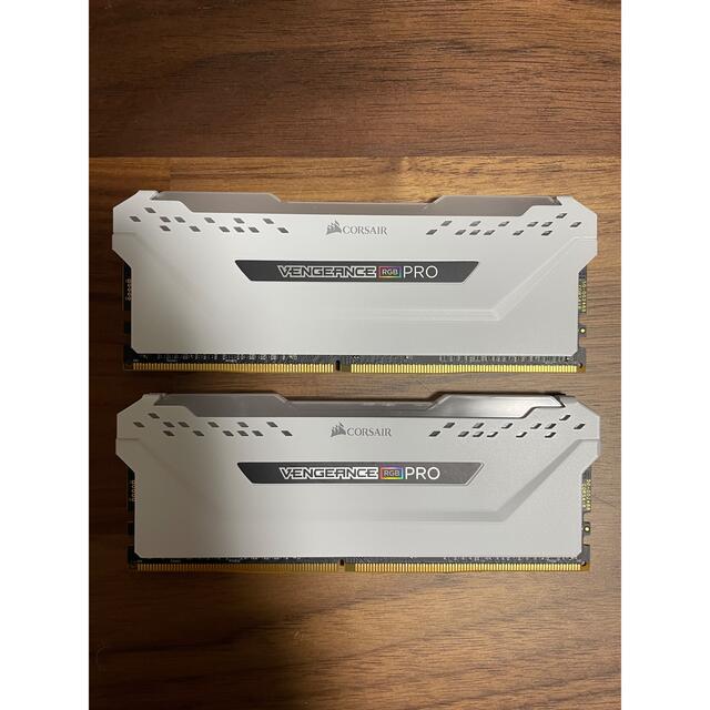 CORSAIR VENGEANCE 3200MHz 32GB(16gbx2)