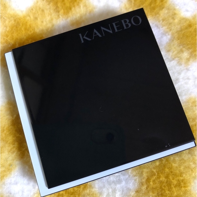 Kanebo(カネボウ)のKANEBO　レイヤードフェースカラーズ　02 コスメ/美容のベースメイク/化粧品(チーク)の商品写真