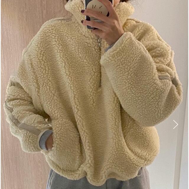 dholic(ディーホリック)のサモエド samoyed Polar Boa Jumper (Beige)  メンズのトップス(ニット/セーター)の商品写真